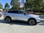 Opel Grandland Electric Business Edition 73 kWh | 8 Jaar Garantie | Climate control | Navigatie | Elektrisch glazen panorama-dak | Camera | LED Verlichting | AGR | Winterpakket | Parkpilot | lichtmetalen velgen 5-spaaks 19"