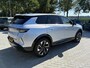 Opel Grandland Electric Business Edition 73 kWh | 8 Jaar Garantie | Climate control | Navigatie | Elektrisch glazen panorama-dak | Camera | LED Verlichting | AGR | Winterpakket | Parkpilot | lichtmetalen velgen 5-spaaks 19"