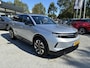 Opel Grandland Electric Business Edition 73 kWh | 8 Jaar Garantie | Climate control | Navigatie | Elektrisch glazen panorama-dak | Camera | LED Verlichting | AGR | Winterpakket | Parkpilot | lichtmetalen velgen 5-spaaks 19"