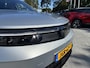 Opel Grandland Electric Business Edition 73 kWh | 8 Jaar Garantie | Climate control | Navigatie | Elektrisch glazen panorama-dak | Camera | LED Verlichting | AGR | Winterpakket | Parkpilot | lichtmetalen velgen 5-spaaks 19"