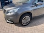 Peugeot 2008 1.2 PureTech-CARPLAY-PANODAK-Trekhaak