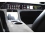 Porsche Taycan Sport Turismo GTS 93 kWh - Rode stiksel / gordels - Lederen Dashbord - Sport Chrono - Passenger display - Carbon stuur inleg - Luxe zelf dimmend glazen dak - Alcantara hemel - 21 inch - VOLLE UITVOERING - Bose - Adaptieve cruise - extra getint glas - Dealer onderhouden