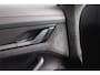Porsche Taycan Sport Turismo GTS 93 kWh - Rode stiksel / gordels - Lederen Dashbord - Sport Chrono - Passenger display - Carbon stuur inleg - Luxe zelf dimmend glazen dak - Alcantara hemel - 21 inch - VOLLE UITVOERING - Bose - Adaptieve cruise - extra getint glas - Dealer onderhouden