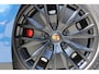 Porsche Taycan Sport Turismo GTS 93 kWh - Rode stiksel / gordels - Lederen Dashbord - Sport Chrono - Passenger display - Carbon stuur inleg - Luxe zelf dimmend glazen dak - Alcantara hemel - 21 inch - VOLLE UITVOERING - Bose - Adaptieve cruise - extra getint glas - Dealer onderhouden