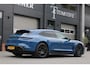 Porsche Taycan Sport Turismo GTS 93 kWh - Rode stiksel / gordels - Lederen Dashbord - Sport Chrono - Passenger display - Carbon stuur inleg - Luxe zelf dimmend glazen dak - Alcantara hemel - 21 inch - VOLLE UITVOERING - Bose - Adaptieve cruise - extra getint glas - Dealer onderhouden