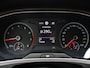 Volkswagen T-Roc 1.0 TSI Style | verwarmde spiegels | climate control | achteruitrijcamera | adaptieve cruise control |