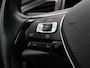 Volkswagen T-Roc 1.0 TSI Style | verwarmde spiegels | climate control | achteruitrijcamera | adaptieve cruise control |