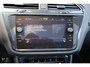 Volkswagen Tiguan 1.5 TSI 150pk DSG R-Line Business+ | Panoramadak | Trekhaak Wegklapbaar | Harman Kardon