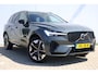 Volvo XC60 2.0 T6 Plug-in hybrid AWD Ultra Dark | Pano | Luchtvering | Trekhaak |