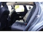 Volvo XC60 2.0 T6 Plug-in hybrid AWD Ultra Dark | Pano | Luchtvering | Trekhaak |