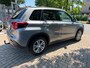 Suzuki Vitara 1.0 Boosterjet Comfort, panoramadak, clima, cruise, navi, trekhaak, elec pakket, nwe apk 91.434 km "rijklaar prijs "