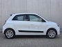 Renault Twingo Z.E. R80 E-Tech Equilibre 22 kWh Carplay | Climate controle | All seasons | 91,4% SOH