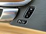 Volvo V90 2.0 T8 AWD PHEV inscription schuifdak Leder Trekhaak