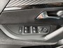 Peugeot 2008 1.2 Hybrid 136 Style | Apple Carplay / Android Auto | Climate Control | Parkeersensoren |