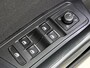 Volkswagen T-Roc 1.5 TSI Style | 150 PK | Autromaat | Apple Carplay / Android Auto | Trekhaak | Parkeersensoren | Adaptief Cruise Control | Stoelverwarming |