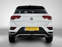 Volkswagen T-Roc 1.5 TSI Style | 150 PK | Autromaat | Apple Carplay / Android Auto | Trekhaak | Parkeersensoren | Adaptief Cruise Control | Stoelverwarming |