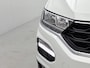 Volkswagen T-Roc 1.5 TSI Style | 150 PK | Autromaat | Apple Carplay / Android Auto | Trekhaak | Parkeersensoren | Adaptief Cruise Control | Stoelverwarming |