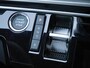 Peugeot 3008 1.6 plug-in Hybrid 195 Allure | Afneembare trekhaak | 1550KG Trekgewicht | Navigatie | Stoelverwarming | Camera achter | Full LED