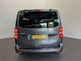 Toyota ProAce Electric L2 Extra Range Luxury 75 kWh 8p Personen bus Panorama dak Lederen bekleding Voorstoelen Climate Control Apple Carplay Android Auto Parkeer sensoren Cruise Control Bumpers in kleur