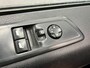 Toyota ProAce Electric L2 Extra Range Luxury 75 kWh 8p Personen bus Panorama dak Lederen bekleding Voorstoelen Climate Control Apple Carplay Android Auto Parkeer sensoren Cruise Control Bumpers in kleur