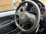 Volkswagen e-Up! 37 kWh | Climate control | Cruise control | Rijbaan assistent | Dimlichten automatisch | Parkeersensoren achter | Achteruitrijcamera | Regensensor