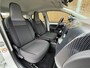 Volkswagen e-Up! 37 kWh | Climate control | Cruise control | Rijbaan assistent | Dimlichten automatisch | Parkeersensoren achter | Achteruitrijcamera | Regensensor
