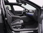 Volkswagen Passat Variant 1.5 eHybrid R-Line Edition | Panodak | Camera | Navi | Zwenk. trekhaak | ACC |