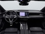 Volkswagen Passat Variant 1.5 eHybrid R-Line Edition | Panodak | Camera | Navi | Zwenk. trekhaak | ACC |