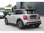 MINI Cooper 1.5 Camden Edition | Pan.Dak | Rear View Cam. | Leder | Black Pack | CarPlay | Cruise Control | Getint Glas |