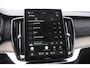 Volvo XC90 T8 455PK Automaat Plug-in hybrid AWD Ultra Bright Luchtvering / Trekhaak / Panoramadak / Google services / Elektrisch bedienbare voorstoelen met geheugen / Stoelverwarming voor en achter