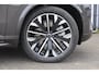 Volvo XC90 T8 455PK Automaat Plug-in hybrid AWD Ultra Bright Luchtvering / Trekhaak / Panoramadak / Google services / Elektrisch bedienbare voorstoelen met geheugen / Stoelverwarming voor en achter
