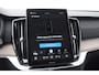 Volvo XC90 T8 455PK Automaat Plug-in hybrid AWD Ultra Bright Luchtvering / Trekhaak / Panoramadak / Google services / Elektrisch bedienbare voorstoelen met geheugen / Stoelverwarming voor en achter