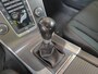 Volvo V60 1.6 T3 Momentum Airco Cruise Navi PDC Trekhaak