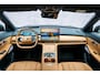 Geely Starray EM-i 1.5 Max+ | 136km Elektrisch bereik | Verw. voorstoelen, achterbank en stuurwiel | 360graden camera | Flyme premium sound | Panoramadak | Massage stoelen | PDC voor & achter |