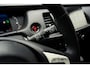Honda Jazz 1.5 Full Hybrid Elegance Automaat | 8 jaar garantie | Premium Sunlight Silver Metallic | Stoelverwarming | Navigatie | Adaptieve cruisecontrol | PDC