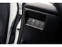 Honda Jazz 1.5 Full Hybrid Elegance Automaat | 8 jaar garantie | Premium Sunlight Silver Metallic | Stoelverwarming | Navigatie | Adaptieve cruisecontrol | PDC