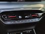 Hyundai i20 1.0 T-GDI N Line / Stuur- & Stoelverwarming / Achteruitrijcamera / Navigatie via Apple Carplay of Android Auto / Cruise control / Climate control / Lane assist /
