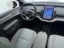 Volvo EX30 Cross Country P5 Long Range Plus Europa / Pine Interieur / Extra getint glas achter / Elektr. Stoelen / ACC / BLIS / Stoelverwarming /