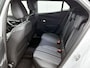 Peugeot 2008 1.2 Hybrid 145 Allure Navigatie | keyless Entry/Start | Parkeersensoren Voor + Achter | Apple Carplay/Android Auto | Cruise Control |