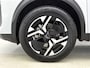 Peugeot 2008 1.2 Hybrid 145 Allure Navigatie | keyless Entry/Start | Parkeersensoren Voor + Achter | Apple Carplay/Android Auto | Cruise Control |