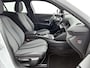 Peugeot 2008 1.2 Hybrid 145 Allure Navigatie | keyless Entry/Start | Parkeersensoren Voor + Achter | Apple Carplay/Android Auto | Cruise Control |