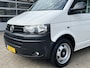Volkswagen Transporter 2.0 TDI L2H1 Automaat Trekhaak 2500kg Airco Cruise controle Kastinrichting Omvormer Parkeersensor achter 2-Persoons Euro 5