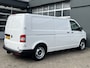 Volkswagen Transporter 2.0 TDI L2H1 Automaat Trekhaak 2500kg Airco Cruise controle Kastinrichting Omvormer Parkeersensor achter 2-Persoons Euro 5