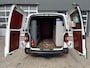 Volkswagen Transporter 2.0 TDI L2H1 Automaat Trekhaak 2500kg Airco Cruise controle Kastinrichting Omvormer Parkeersensor achter 2-Persoons Euro 5