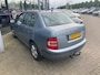 Skoda Fabia 1.4-16V Sedan Automaat 2e eig. Airco Cruise Trekhaak
