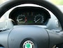 Skoda Fabia 1.4-16V Sedan Automaat 2e eig. Airco Cruise Trekhaak
