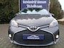Toyota Yaris 1.3 VVT-i Aspiration lLM velgen, Metallic, Achteruitrijcamera, enz.