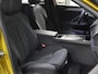 Opel Astra Electric 58 kWh 156PK Ultimate | 1ste eigenaar | AppleCarPlay/AndroidAuto | Schuifkanteldak | Head-Up Display | Navigatie | Adaptive Cruise Control | Keyless | AGR Stoelen | Stoel/Stuur/Voorruitverwarming | FULL LED | 360'Camera | Isofix | Privacy Glass |