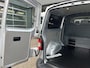 Volkswagen Transporter 2.0 TDI L2H1 DC BTW VRIJ!! Airco Cruise controle Trekhaak 2200kg trekgewicht 6-Persoons Telefoonverbinding Navigatiesysteem schuifdeur Euro 5