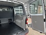 Volkswagen Transporter 2.0 TDI L2H1 DC BTW VRIJ!! Airco Cruise controle Trekhaak 2200kg trekgewicht 6-Persoons Telefoonverbinding Navigatiesysteem schuifdeur Euro 5